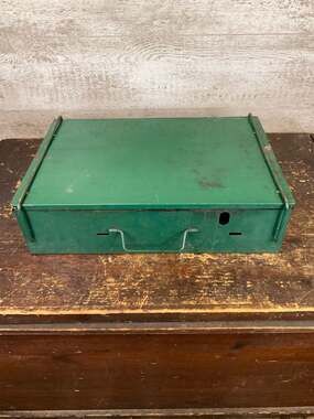 Vintage Coleman 425B 2-Burner Camping Stove with Copper Fuel Tank